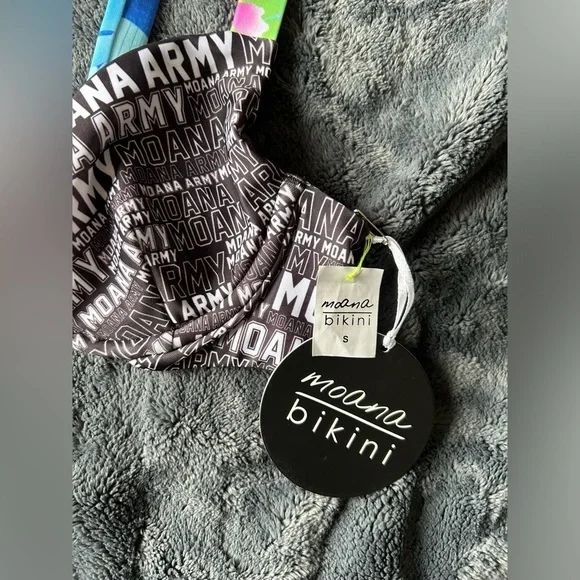 Tropical Moana Army Small Top - Picture 3 of 5